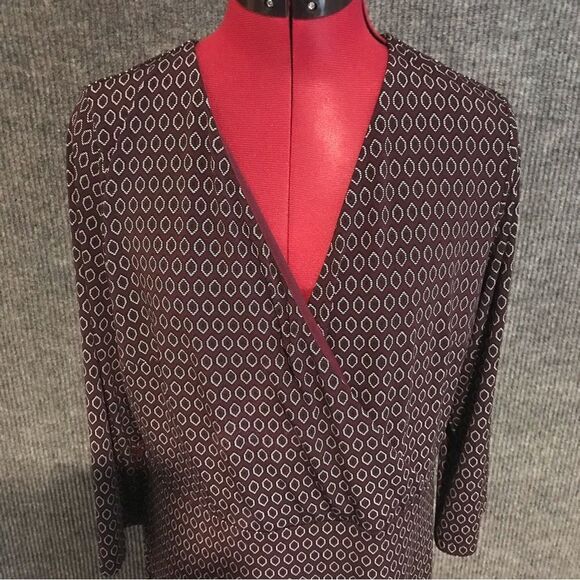 Ann Taylor Factory Dress Women’s Size Large Burgundy 3/4 Sleeve V-Neck - Picture 6 of 8